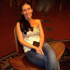 Meet your Posher, Wendy